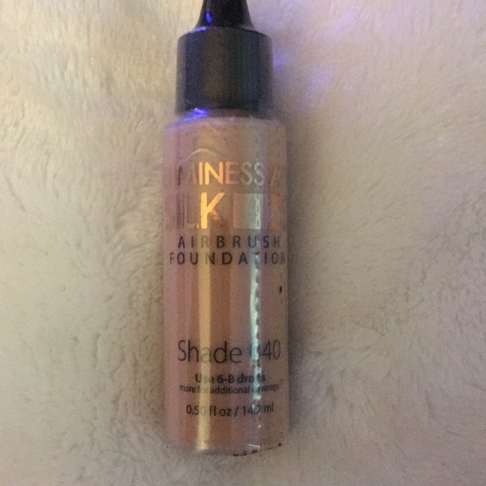 Luminess Airbrush Silk Foundation Shade 040